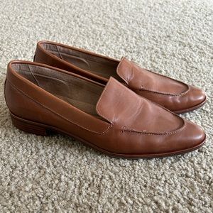 Aerosoles camel cognac leather loafers